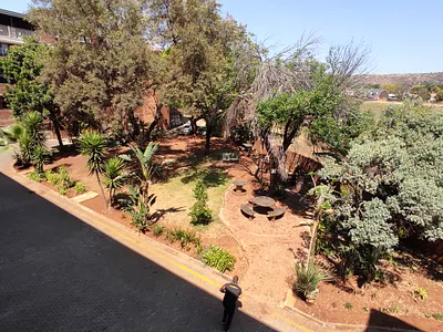 3 Bedroom Apartment To Rent in Pretoria - BEoc.webp