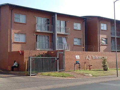 2 Bedroom Apartment To Rent in Pretoria - VDSd.webp