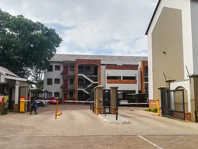 3 Bedroom Apartment To Rent in Pretoria - fSLJ.webp