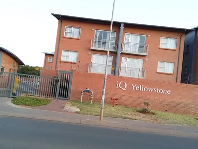 2 Bedroom Apartment To Rent in Pretoria - TjNJ.webp