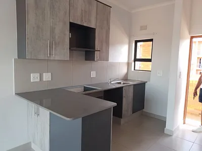 2 Bedroom Apartment To Rent in Pretoria - WYV5.webp