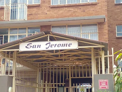 3 Bedroom Apartment To Rent in Pretoria - Yh8k.webp