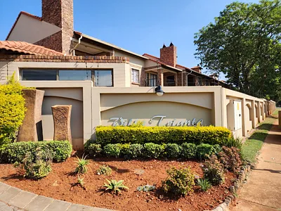 2 Bedroom Apartment For Sale in Pretoria - afyZ.webp