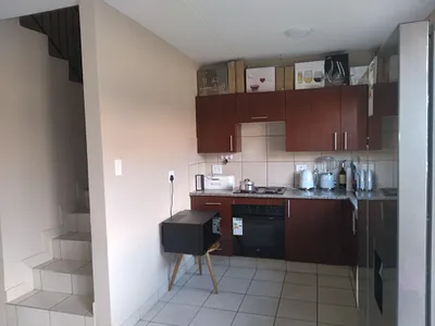 3 Bedroom Apartment To Rent in Pretoria - erbk.webp
