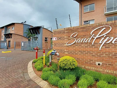 2 Bedroom Apartment To Rent in Pretoria - IbOc.webp