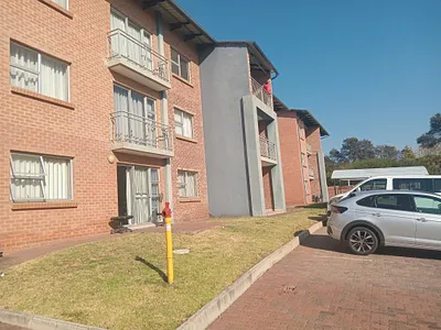 2 Bedroom Apartment To Rent in Pretoria - JZUD.webp