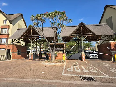 2 Bedroom Apartment For Sale in Pretoria - yOOZ.webp