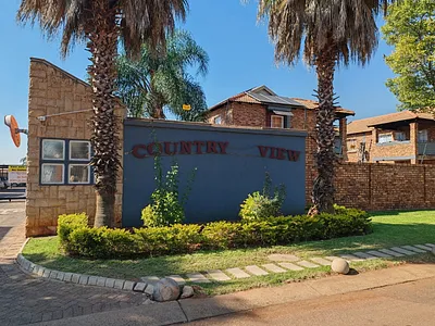 2 Bedroom Apartment For Sale in Pretoria - img
