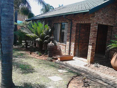 3 Bedroom House To Rent in Pretoria - et2b.webp