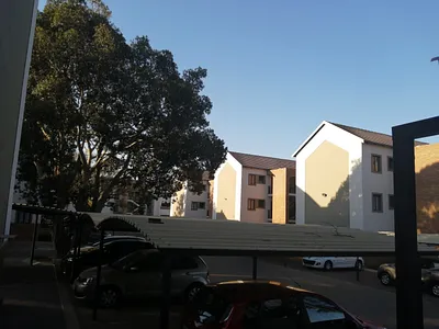 0.5 Bedroom Apartment To Rent in Pretoria - bd12.webp