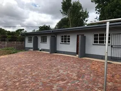 0.5 Bedroom Apartment To Rent in Pretoria - img