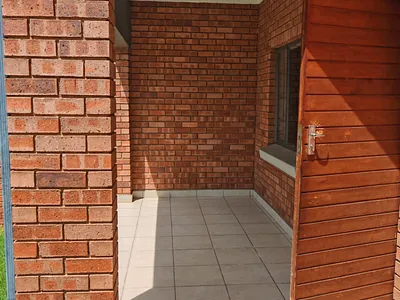 2 Bedroom Apartment For Sale in Midrand - Mv1N.webp