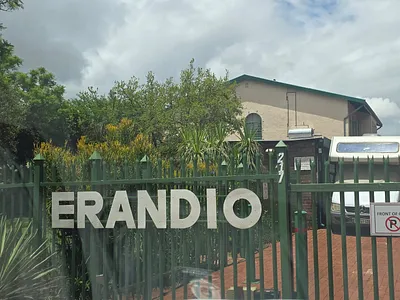 3 Bedroom Apartment For Sale in Pretoria - img