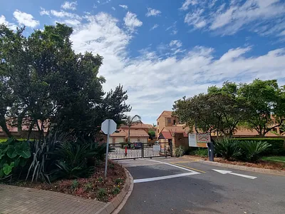 2 Bedroom Apartment To Rent in Centurion - HkiV.webp