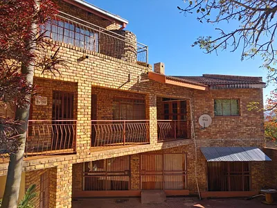 10 Bedroom House For Sale in Nelspruit - Eo7c.webp