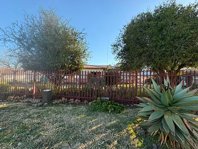 4 Bedroom House For Sale in Heilbron - It5r.webp