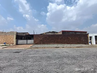 4 Bedroom House For Sale in Newlands, Johannesburg - Ie9R.webp