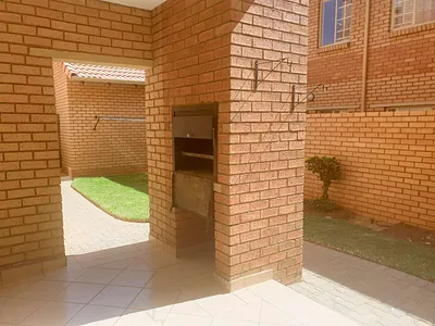 3 Bedroom Apartment To Rent in Hazeldean, Pretoria - D04z.webp