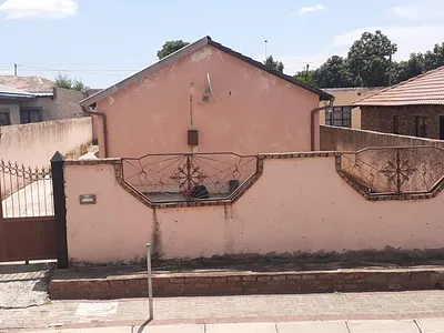 5 Bedroom House For Sale in Soshanguve GG, Soshanguve - xbeQ.webp