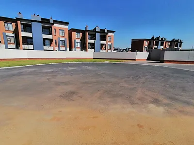 2 Bedroom Townhouse To Rent in Kempton Park - img