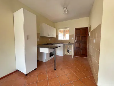 2 Bedroom Apartment To Rent in Kempton Park - t1AD.webp