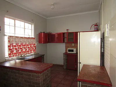 5 Bedroom House For Sale in Johannesburg - pvtc.webp