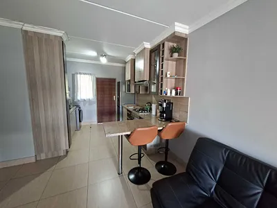 2 Bedroom Apartment For Sale in Pretoria - e4VN.webp