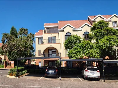 2 Bedroom Apartment For Sale in Sandton - Cb45.webp