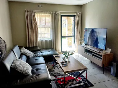2 Bedroom Apartment For Sale in Pretoria - ZGH9.webp