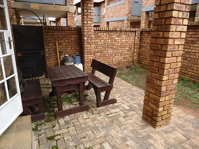 2 Bedroom Apartment For Sale in Andeon, Pretoria - Wmlo.webp