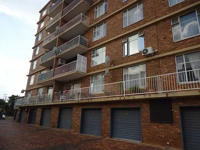 3 Bedroom Apartment For Sale in Pretoria - VzUU.webp