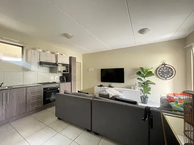 2 Bedroom Apartment To Rent in Benoni - hsGF.webp