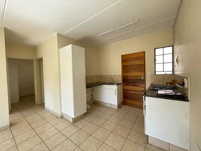 2 Bedroom Apartment To Rent in Edenvale - 62rZ.webp
