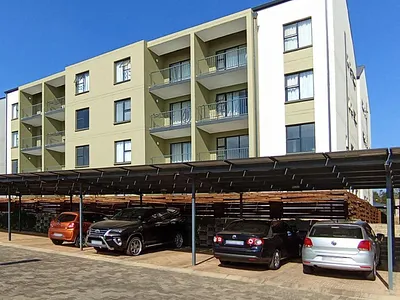 3 Bedroom Townhouse For Sale in Pretoria - hR72.webp
