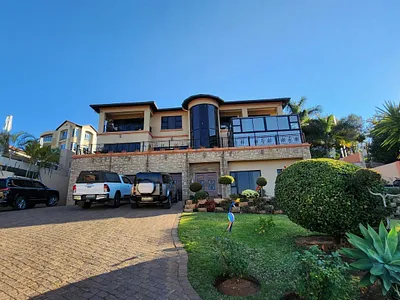 5 Bedroom House For Sale in Rustenburg - IqvE.webp