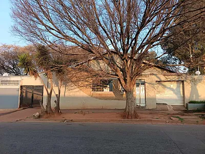 14 Bedroom House For Sale in Johannesburg - UcDV.webp