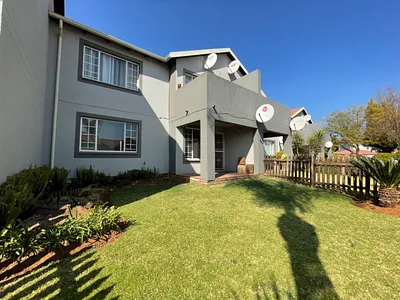 2 Bedroom Apartment To Rent in Kempton Park - VKfN.webp