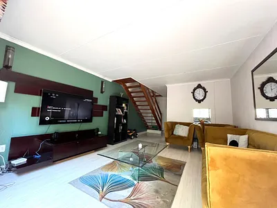 2 Bedroom Apartment For Sale in Johannesburg - kN9B.webp