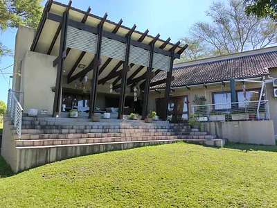 3 Bedroom House For Sale in Nelspruit - vC7b.webp