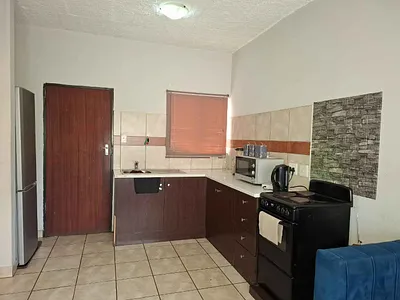 1 Bedroom Apartment To Rent in Kempton Park AH, Kempton Park - sAqQ.webp