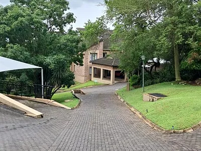 3 Bedroom Apartment For Sale in Nelspruit - 1eSd.webp