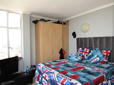 2 Bedroom Apartment For Sale in Randburg - TNZk.webp