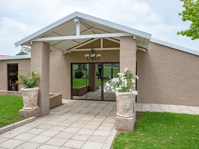 Farm For Sale in Heilbron - QLUK.webp