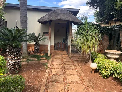 4 Bedroom House For Sale in Pretoria - mYOh.webp
