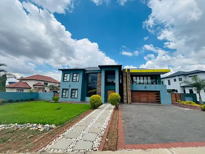 6 Bedroom House For Sale in Pretoria - G1F1.webp