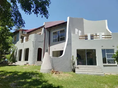 4 Bedroom House For Sale in Nelspruit - iZsS.webp