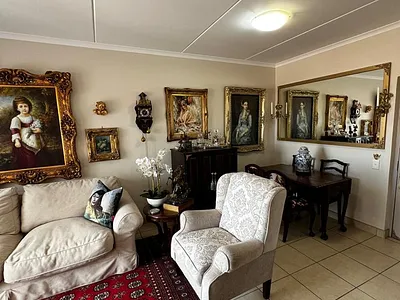 2 Bedroom Apartment For Sale in Pretoria - 9oK4.webp