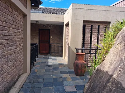 2 Bedroom Apartment To Rent in Nelspruit - Preb.webp