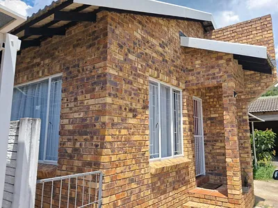 2 Bedroom House To Rent in Nelspruit - Y0PV.webp