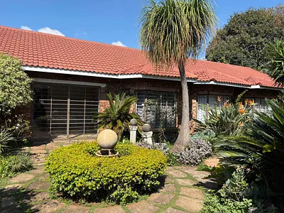 3 Bedroom House For Sale in Wierda Park, Centurion - RiJ8.webp